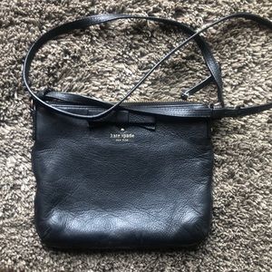 Super cute Kate Spade crossbody